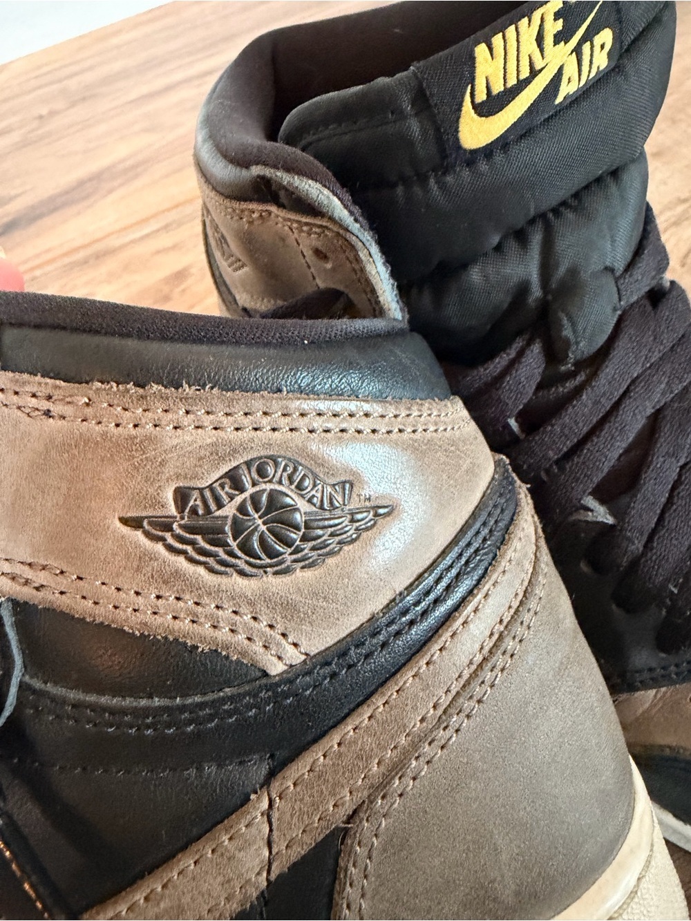 Nike Air Jordan 1 Mid Top Sneakers - Black Leather & Brown Suede Size 6.5 - Picture 6 of 8
